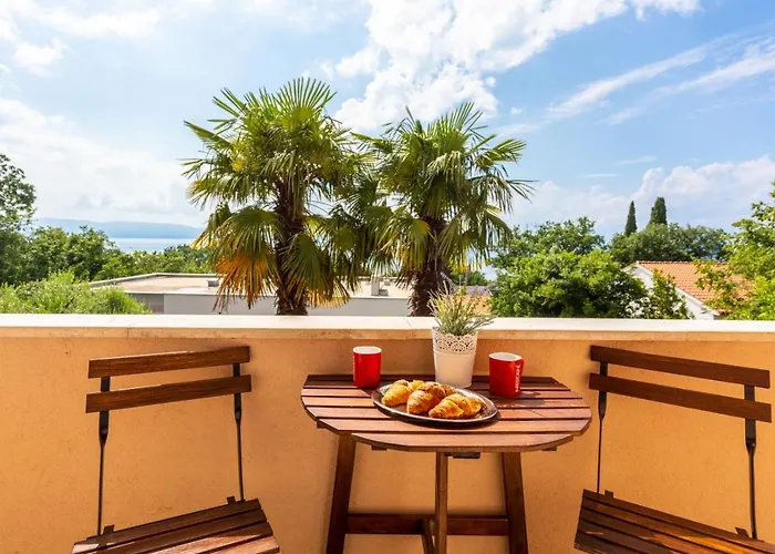 アパート In With Sea View, Balcony, Air Conditioning, Wifi *