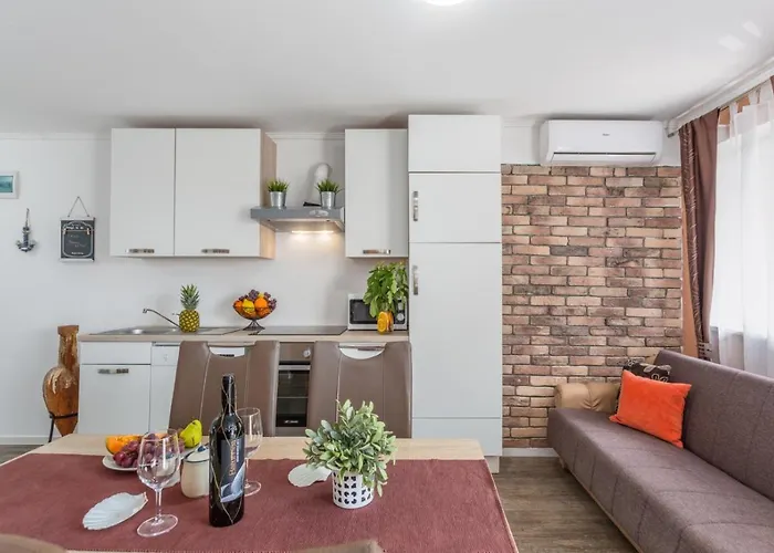 In With Sea View, Balcony, Air Conditioning, Wifi Apartamento