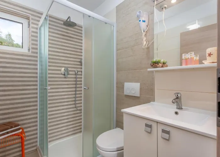 Apartamento In With Sea View, Balcony, Air Conditioning, Wifi